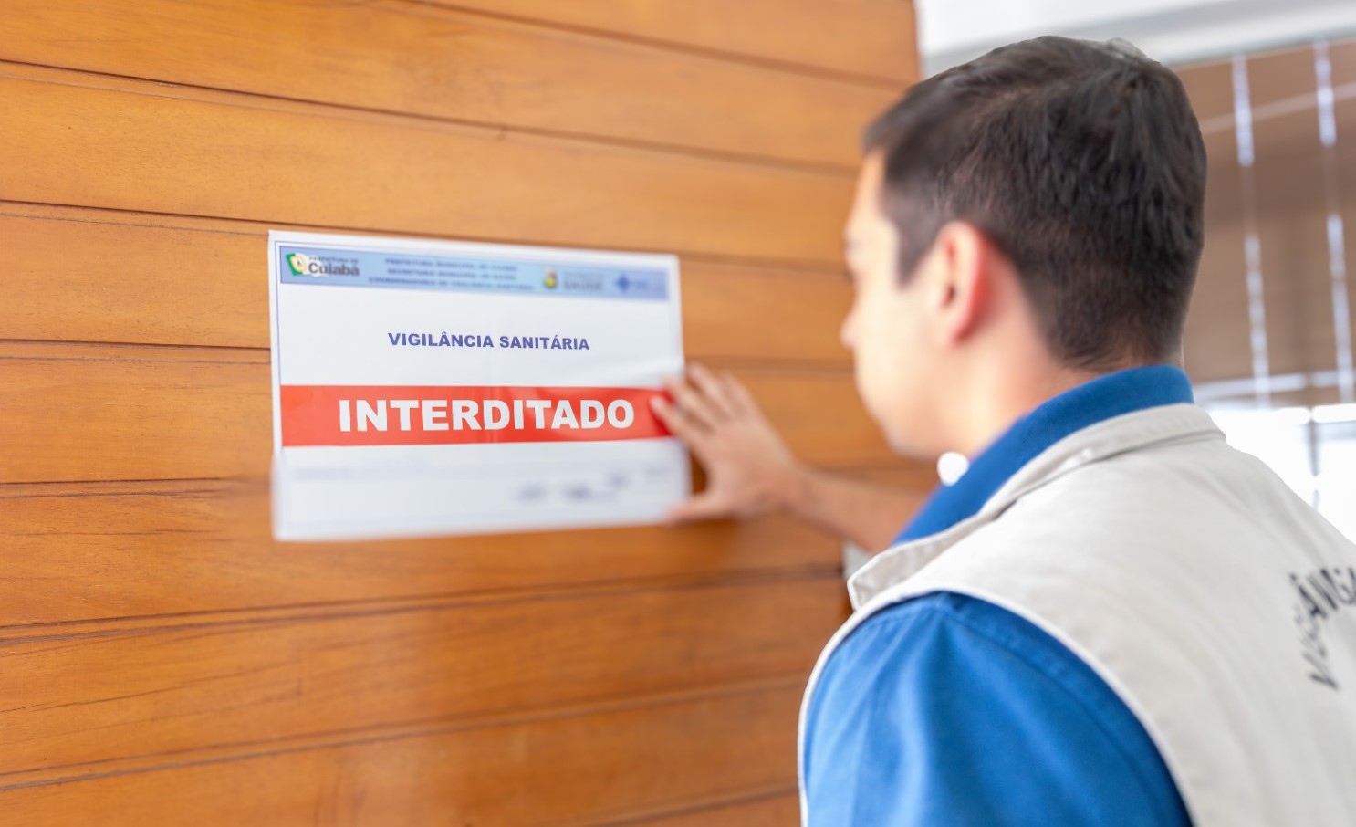 Prefeitura interdita clínica de estética e espaço de eventos irregular em Cuiabá