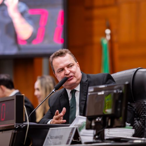 CPI da Saúde avança na ALMT e Max Russi defende independência do Legislativo diante de críticas