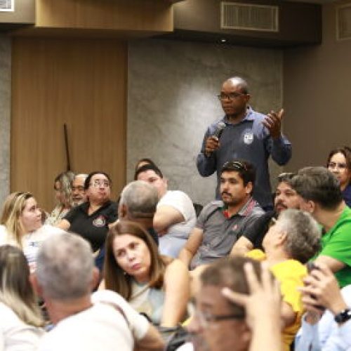Deputados e servidores discutem na ALMT regras para licença classista