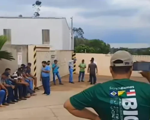 Produtores fecham entrada de laticínio em Quatro Marcos e exigem pagamento após meses sem receber: “Queremos solução imediata”