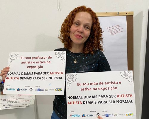 Saúde mental de mulheres autistas é debatida com estudantes de Psicologia