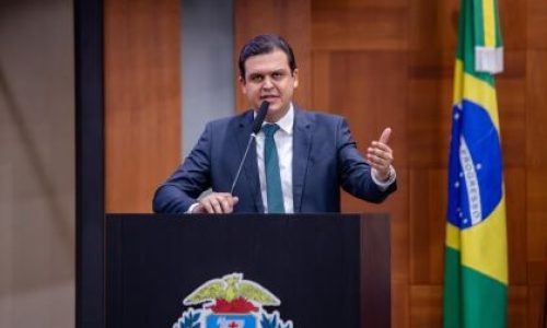 Lei de Thiago Silva proíbe publicidade com alusão à preferência sexual e diversidade para crianças em Mato Grosso