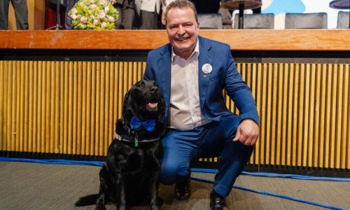 Max Russi celebra marco histórico: ALMT recebe projeto que cria política estadual e fundo permanente para proteção animal