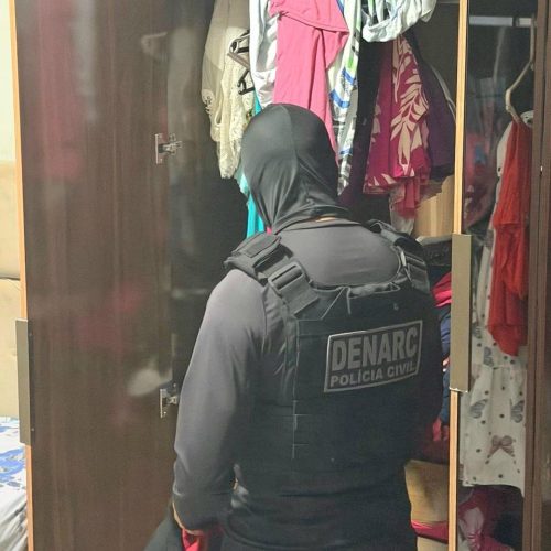 Operação Tartufo mira facção por comércio ilegal de armas e envio de celulares a presídios em MT