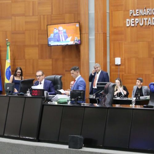 AL aprova tributos para free shops em Cáceres