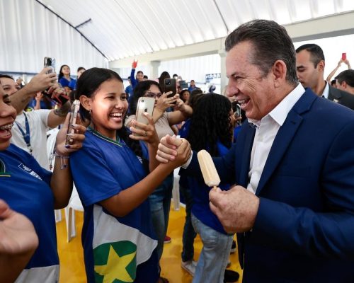 Meta do governador é finalizar 2026 com 30 colégios de alto padrão