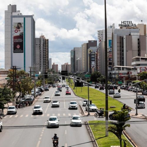 IPVA de veículos com placas finais 8,9 e 0 deve ser pago até 30 de maio