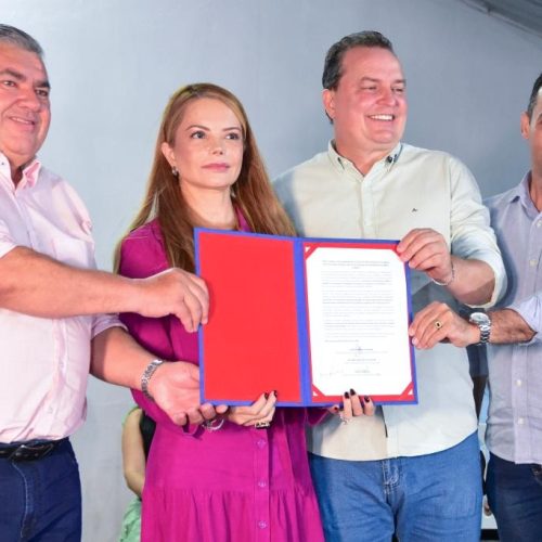 Governo de MT assina termo para construção de centro do SER Família com atendimento a crianças com autismo