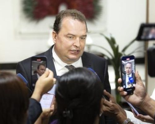 Max Russi defende fim da reeleição e unificação das eleições: “A cada dois anos o Brasil para por causa de eleição”