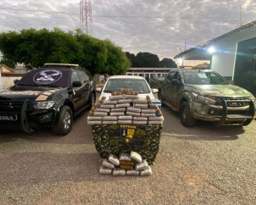Gefron e PF apreendem 43 tabletes de drogas e causam prejuízo de R$ 233 mil às facções criminosas
