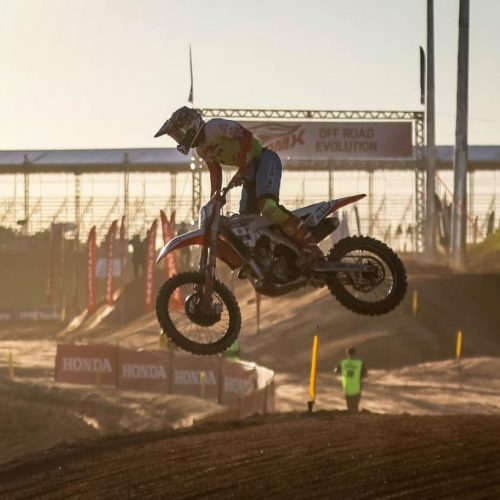 Confira programação do Campeonato Brasileiro de Motocross neste domingo (25)