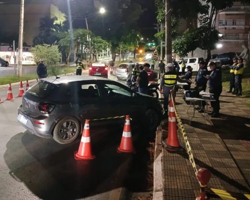 Madrugada de Lei Seca em Cuiabá termina com 13 motoristas presos