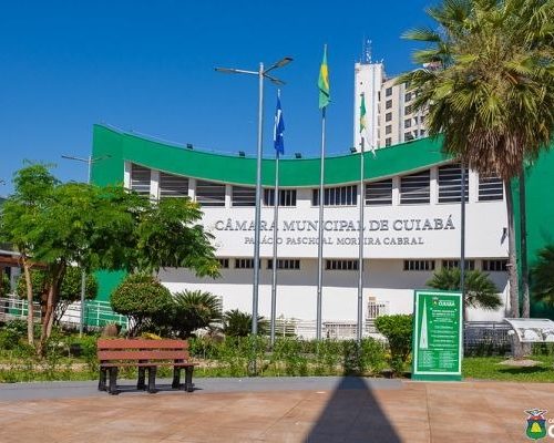 Afastados por suspeita de corrupção, vereadores terão salários pagos: decisão levanta dúvidas sobre legalidade, moralidade e impacto aos cofres públicos