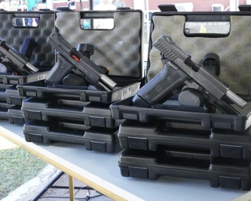 Governo de Mato Grosso destina 300 pistolas à Guarda Municipal de Várzea Grande