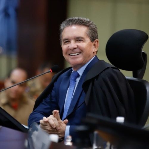 Sérgio Ricardo escreve história no TCE-MT com gestão unificadora e reeleição inédita