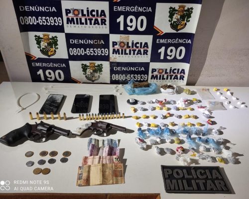 PM prende faccionados com armas e drogas em Vila Bela de Santíssima Trindade
