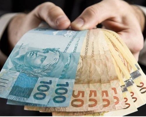 Justiça condena banco por consignado indevido de aposentada em Cuiabá