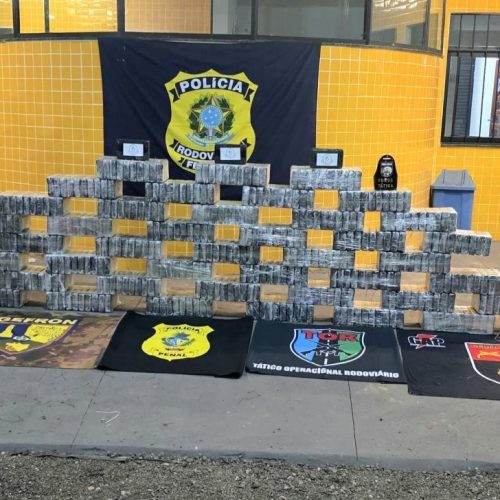 Forças de segurança apreendem 510 quilos de cocaína e causam prejuízo de R$ 15 milhões às facções criminosas