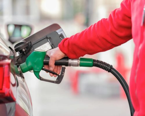 Gasolina dispara em Cuiabá e chega a R$ 6,39; margens de lucro crescem quase 100% acima da inflação