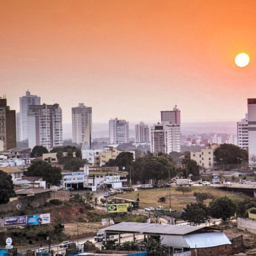 Semana começa com frio pela manhã, calor à tarde e alerta de baixa umidade em Mato Grosso