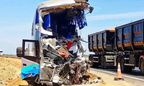 Tragédia na BR-163: vítimas do acidente entre ônibus e carreta são identificadas
