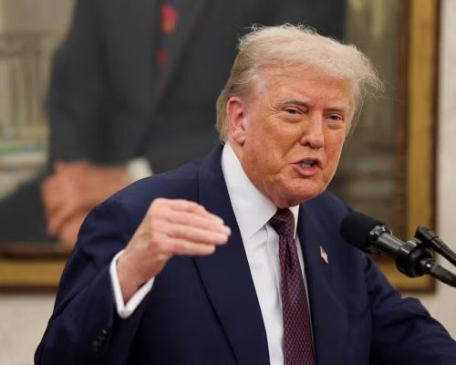 Trump endurece discurso: “Brasil é um péssimo parceiro comercial” e volta a defender Bolsonaro