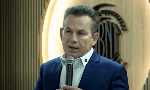 Mauro Mendes elogia liberdade da China e diz que Brasil deveria se inspirar no país comunista