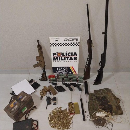 Polícia Militar prende faccionados com fuzil, espingarda, pistolas e mais de 300 munições
