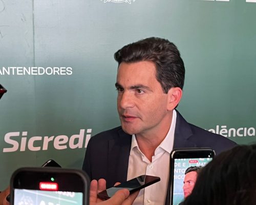 Fábio Garcia nega interferência do governo em CPI do Feminicídio e diz que houve acordo para criação de comissão especial