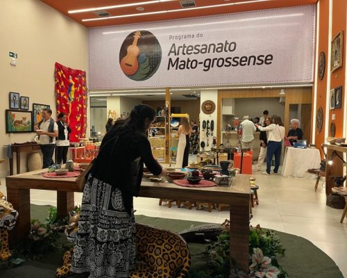 Loja do Artesanato de MT movimenta R$ 80 mil e fortalece renda de 52 artesãos