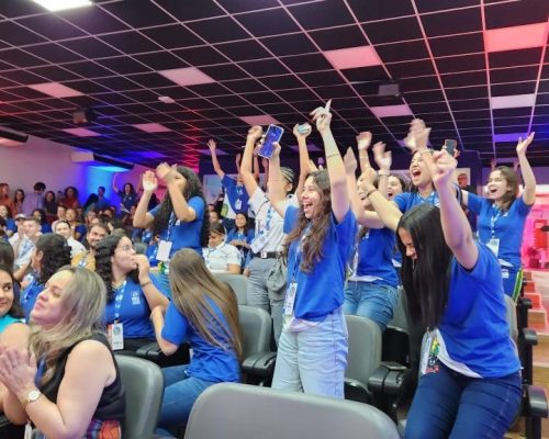 Seduc reúne selecionados para o programa MT no Mundo em evento de pré-embarque nesta quinta-feira (11)