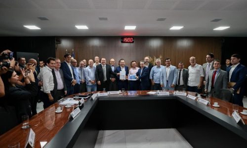 Jogo político em Mato Grosso se intensifica com articulações para as eleições de 2026
