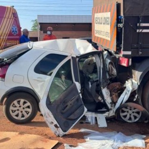 Homem morre em colisão entre carro e carreta em Campo Novo do Parecis