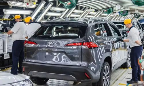 Toyota suspende produção de veículos no Brasil após explosão em fábrica de motores