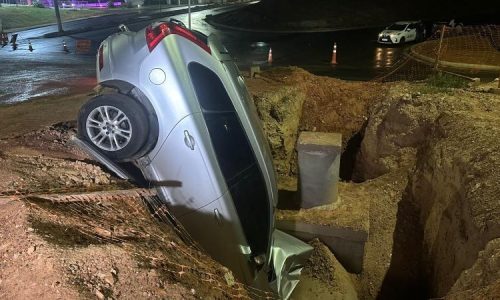 Ruas esburacadas e obras expõem motoristas ao perigo em Cuiabá: mulher perde controle e cai em vala no Centro Político