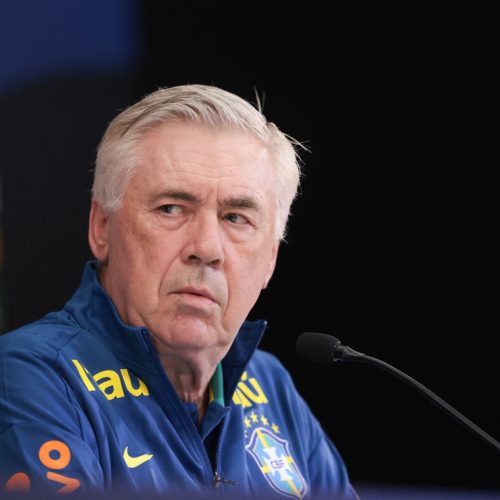 Carlo Ancelotti lidera ranking e se torna o técnico de seleções mais bem pago do mundo