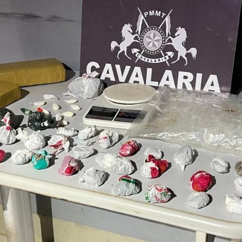Cavalaria da PM apreende adolescente faccionado por tráfico de drogas em Nova Mutum