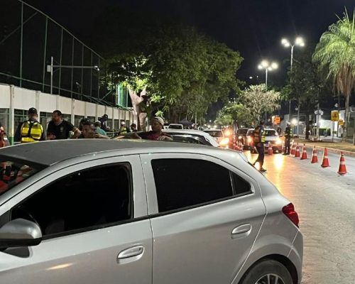 Fiscalização da Operação Lei Seca prende 14 condutores e remove 27 veículos em Cuiabá