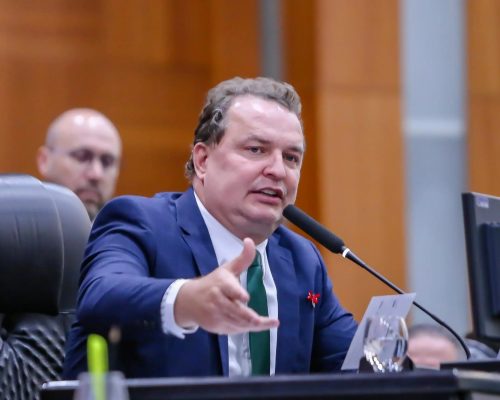 Mauro Mendes tenta sufocar Assembleia com atraso no duodécimo — mas pode ter criado um inimigo com fôlego para reagir