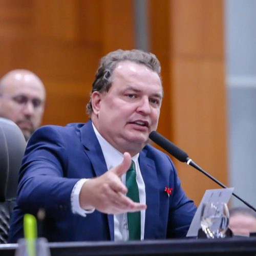 Mauro Mendes tenta sufocar Assembleia com atraso no duodécimo — mas pode ter criado um inimigo com fôlego para reagir