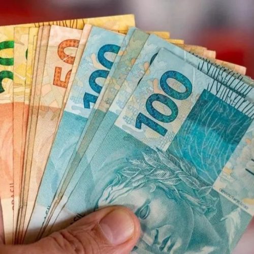 Como calcular o 13º salário em 2025: veja o passo a passo de forma simples