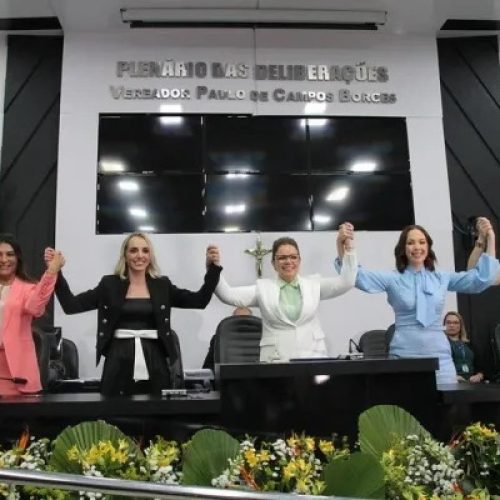 Projeto que permite venda de férias pode elevar gastos com vereadores de Cuiabá a mais de R$ 700 mil por ano