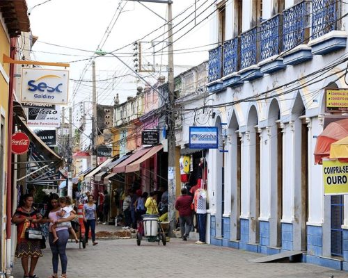 Fim de incentivo do ISS amplia custo do comércio, pressiona empregos e deve chegar ao bolso do consumidor em 2026