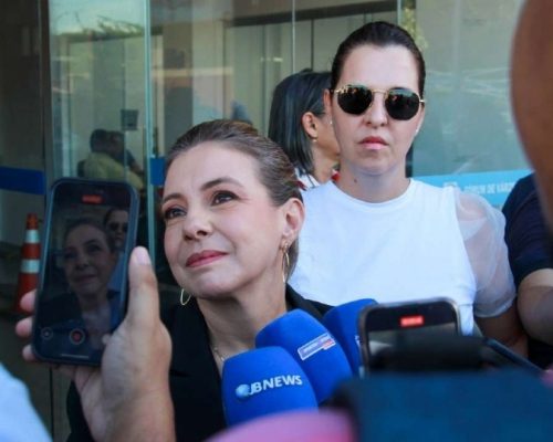 “Não subo nesse palanque”, diz Flávia sobre possível aliança entre Wellington e os Campos