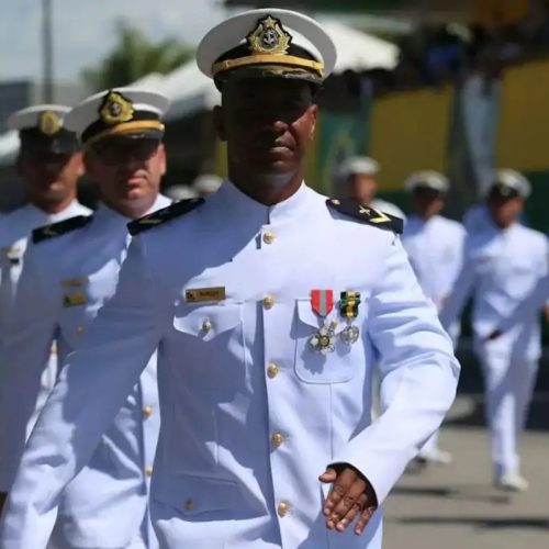 Com 1,6 mil vagas, inscrições para concurso da Marinha começam nesta 5ª