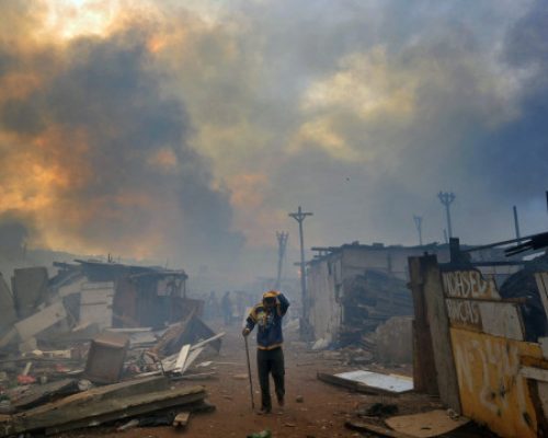 Incêndios de Grandes Proporções Bloqueiam Estradas na Região de Ribeirão Preto e Mobilizam Gabinete de Crise