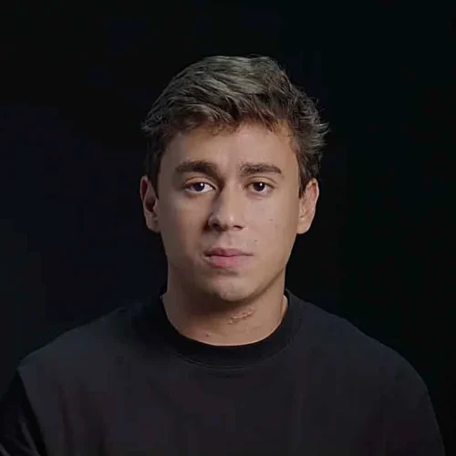 Nikolas Ferreira volta a viralizar nas redes com vídeo sobre fraudes no INSS